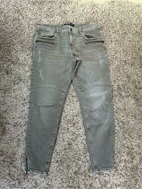 Zara Olive Green Skinny Jeans with Zip Accents size 10
